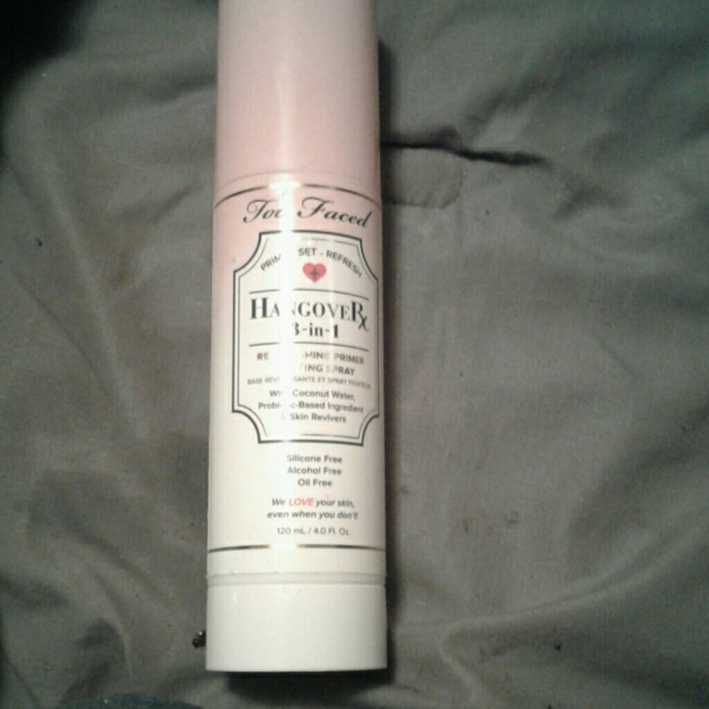 New too faced hangover 3 in 1